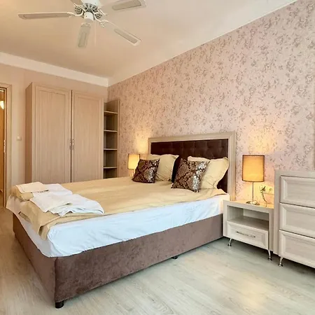 Apartament Bratanov Harmony 3 Jungle