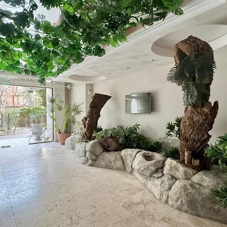 Bratanov Harmony 3 Jungle Apartment