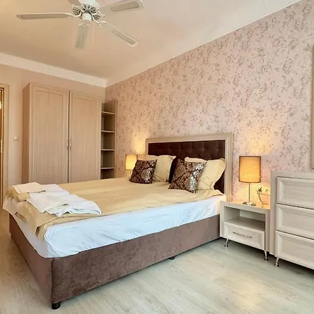 Apartament Bratanov Harmony 3 Jungle